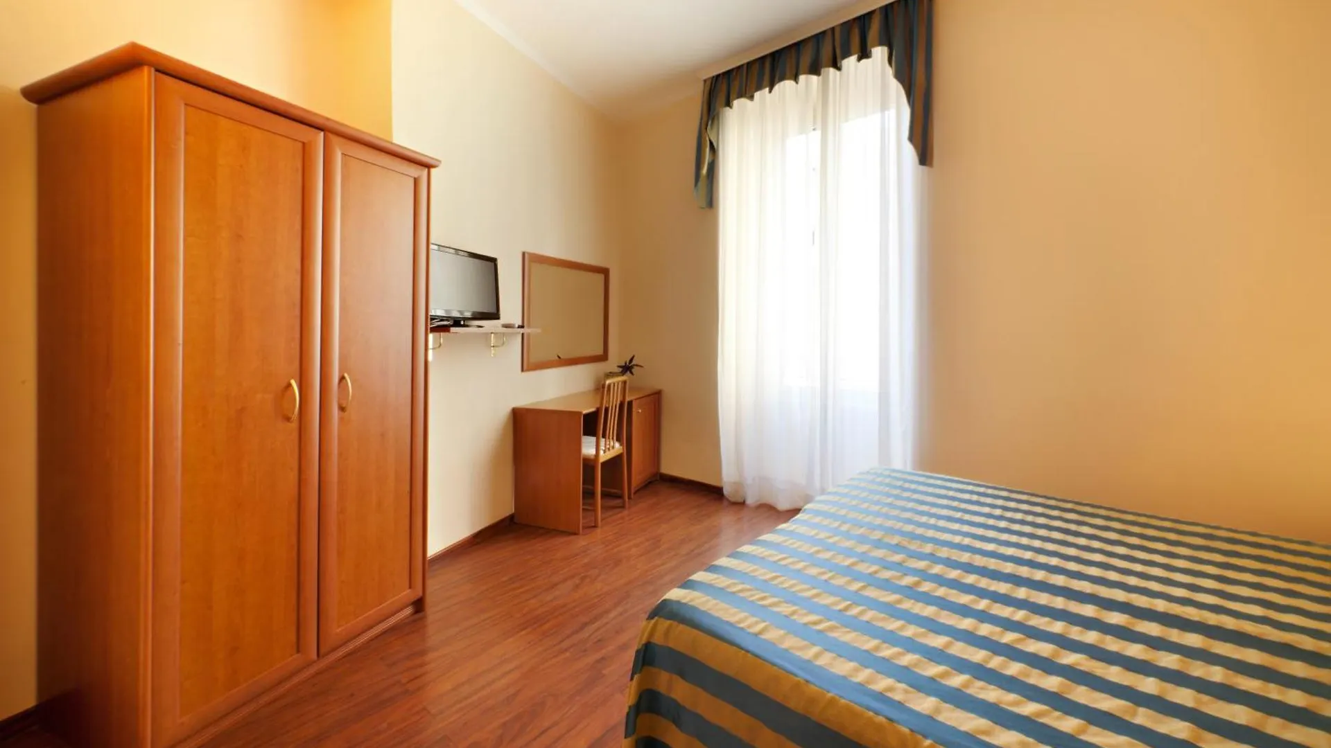 Ottaviano Vatican Luxury Rome Bed & Breakfast